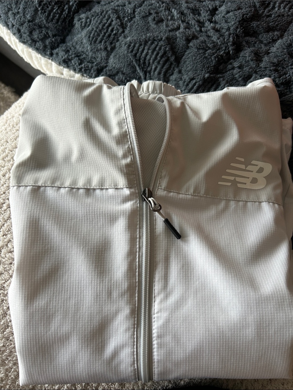 New Balance Jacket - Picture 9 of 9